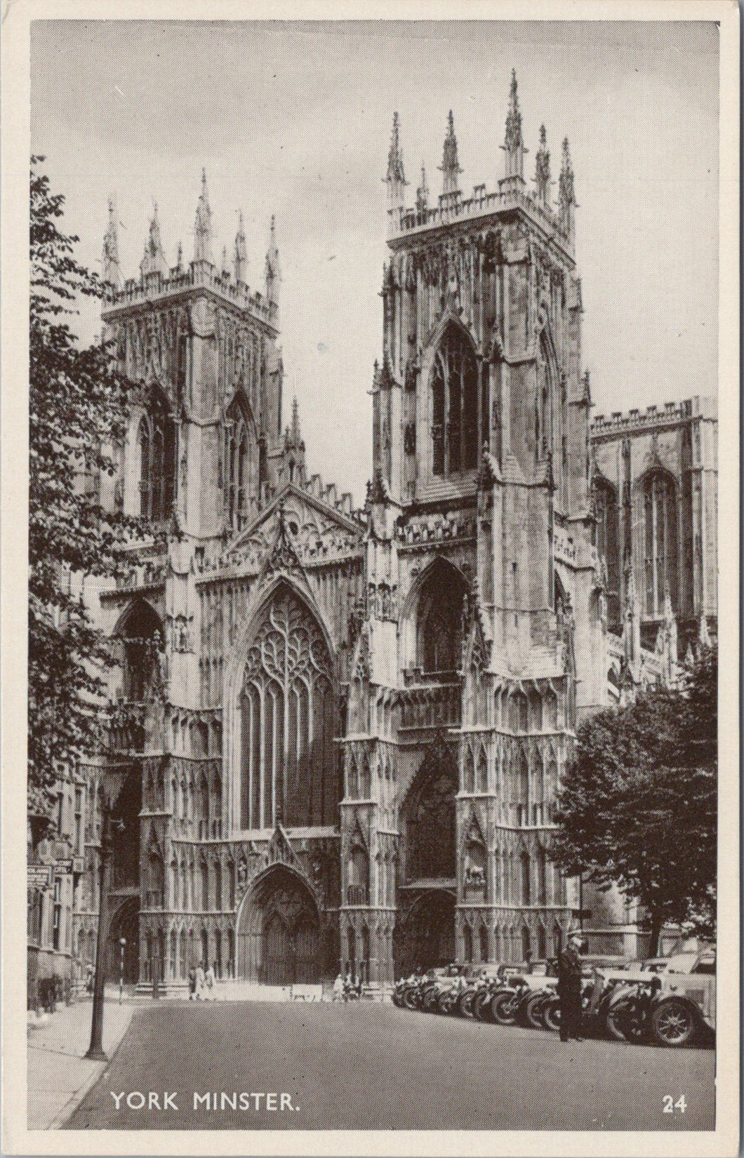 Yorkshire Postcard - York Minster  SW10819