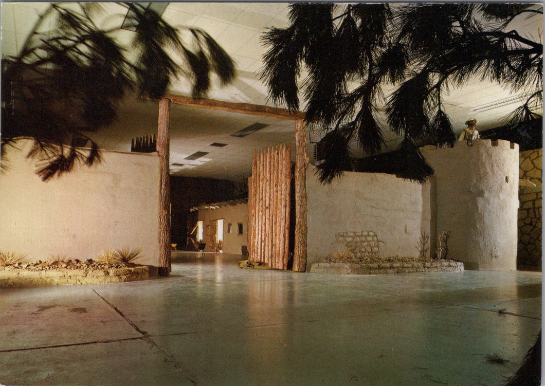 America Postcard - Colorado, Fort Pueblo SW10324