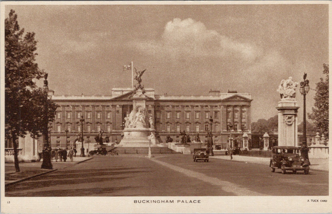 London Postcard - Buckingham Palace SW10621