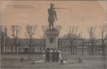 Load image into Gallery viewer, France Postcard - Harfleur, Statue De Jean De Grouchy SW10691
