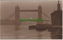 Load image into Gallery viewer, London Postcard - Tower Bridge &quot;The Setting Sun&quot; SW10446
