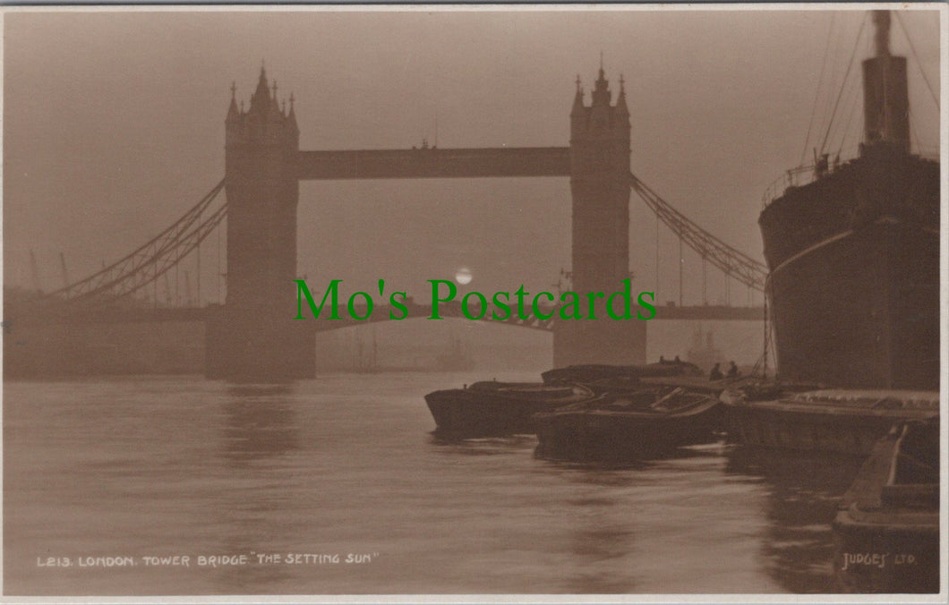 London Postcard - Tower Bridge 