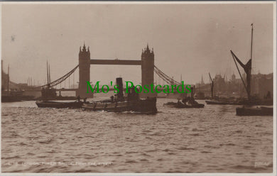 London Postcard - Tower Bridge From The River SW10447