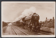 Load image into Gallery viewer, Railway Postcard - Trains - The &quot;Flying Scotsman&quot;, L.N.E.Railway - Mo’s Postcards 
