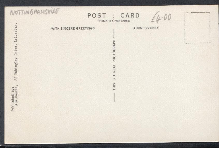 Nottinghamshire Postcard - Greetings From Newark-On-Trent - Mo’s Postcards 