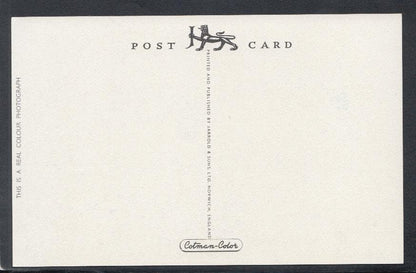 Worcestershire Postcard - War Memorial and High Street, Broadway - Mo’s Postcards 