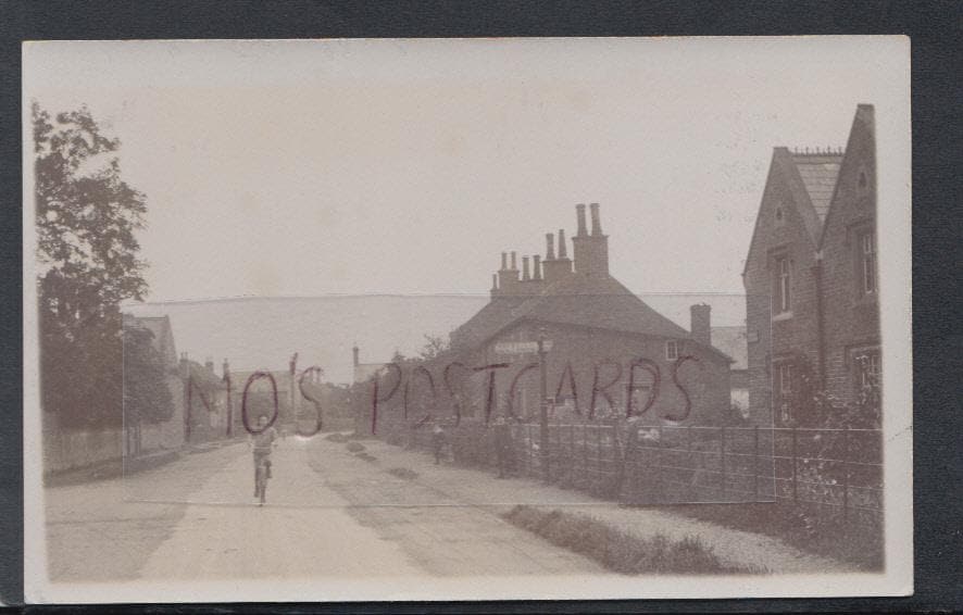Nottinghamshire Postcard - Cromwell Village?, Road Sign For Norwell Village, 1913 - Mo’s Postcards 