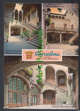 Patios De La Calle De Montcada, Barcelona