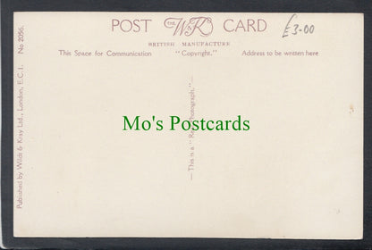 Royalty Postcard - Her Majesty Queen Elizabeth