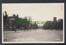 Load image into Gallery viewer, Highbury New Park, London
