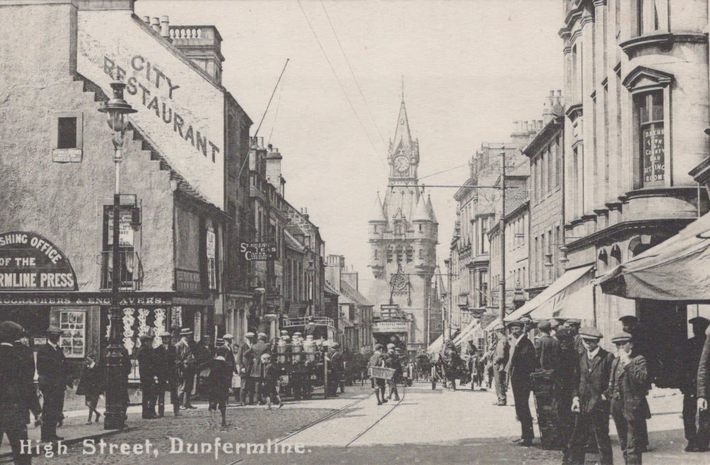 Scotland Postcard - High Street, Dunfermline - Mo’s Postcards 
