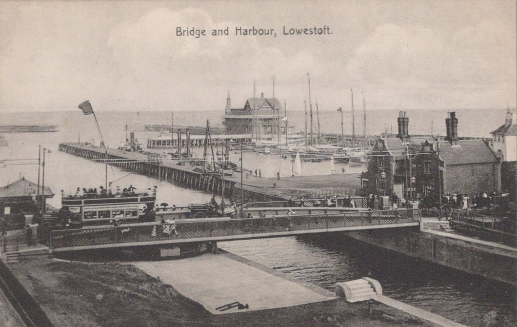 Suffolk Postcard - Bridge and Harbour, Lowestoft - Mo’s Postcards 