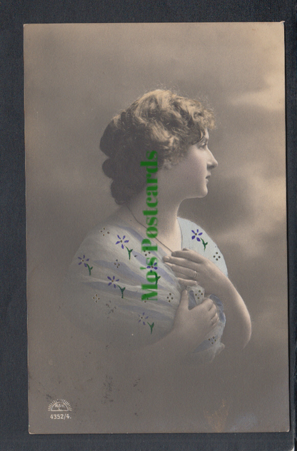 Glamour Postcard - Young Lady Pose
