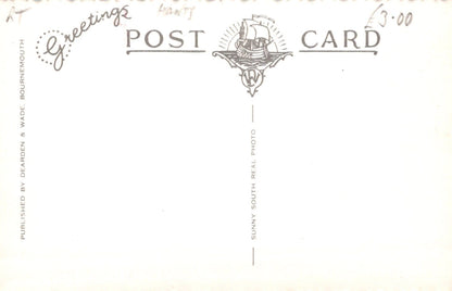 Hampshire Postcard - Thatched Cottage, Brockenhurst - Mo’s Postcards 