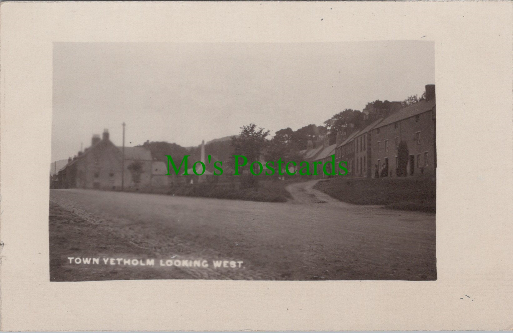 Town Yetholm Looking West