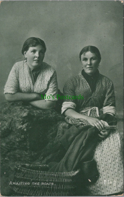 Fishwives Awaiting The Boats