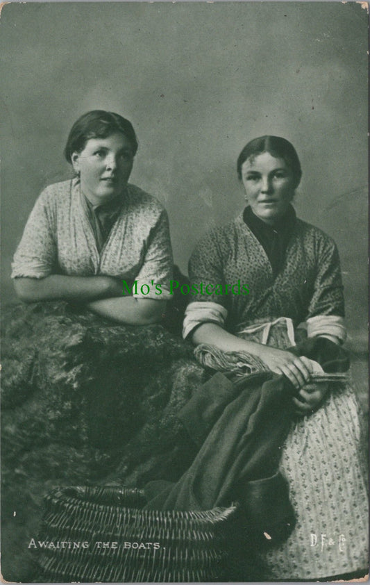 Fishwives Awaiting The Boats