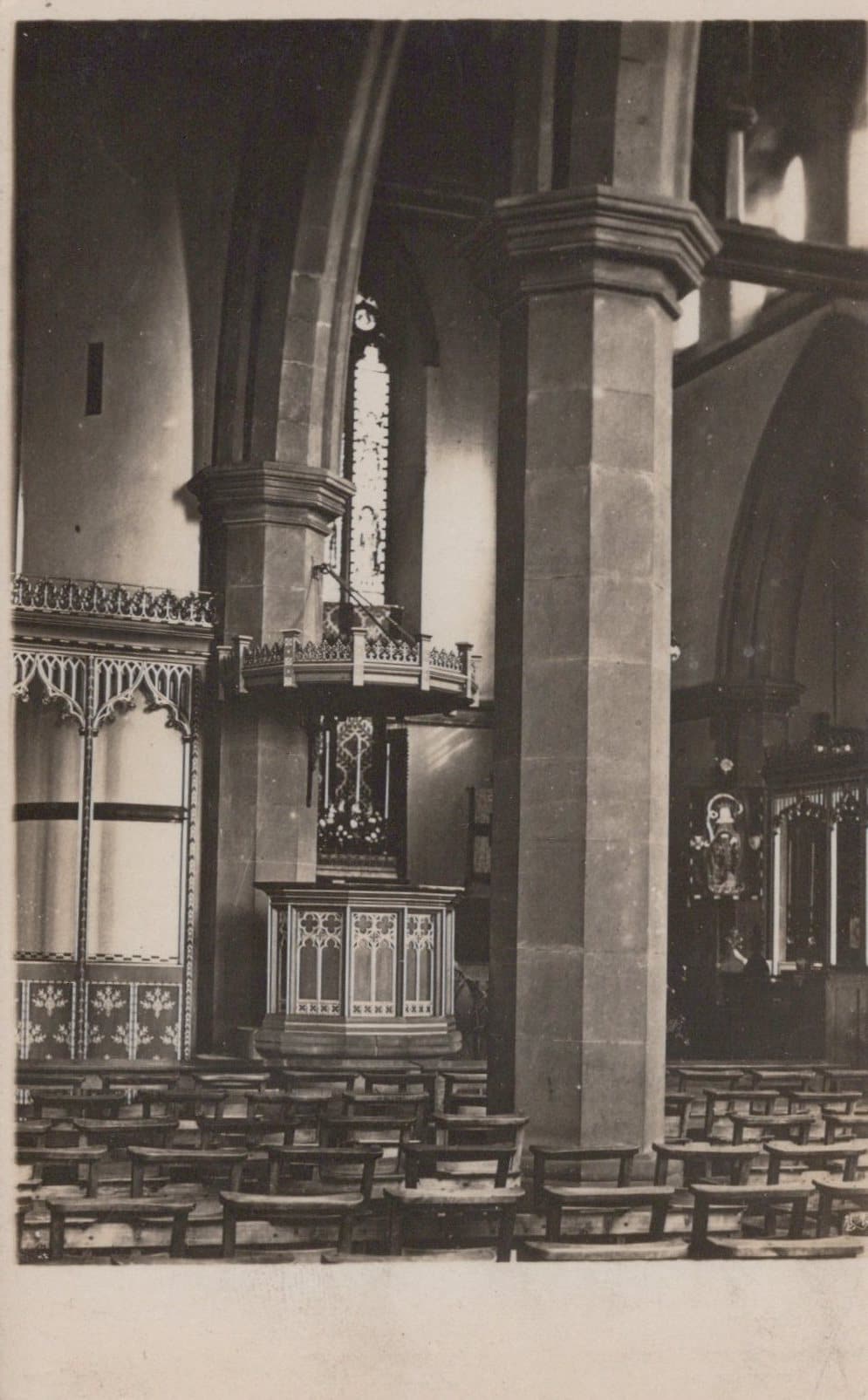 Unknown Location Postcard - Interior of Unlocated Church or Cathedral - Mo’s Postcards 