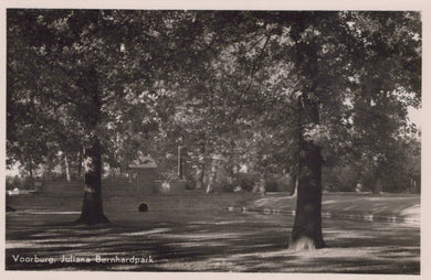 Netherlands Postcard - Voorburg, Juliana Bernhardpark - Mo’s Postcards 