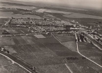 France Postcard - Aerial View of Aigues-Mortes, Gard - Mo’s Postcards 