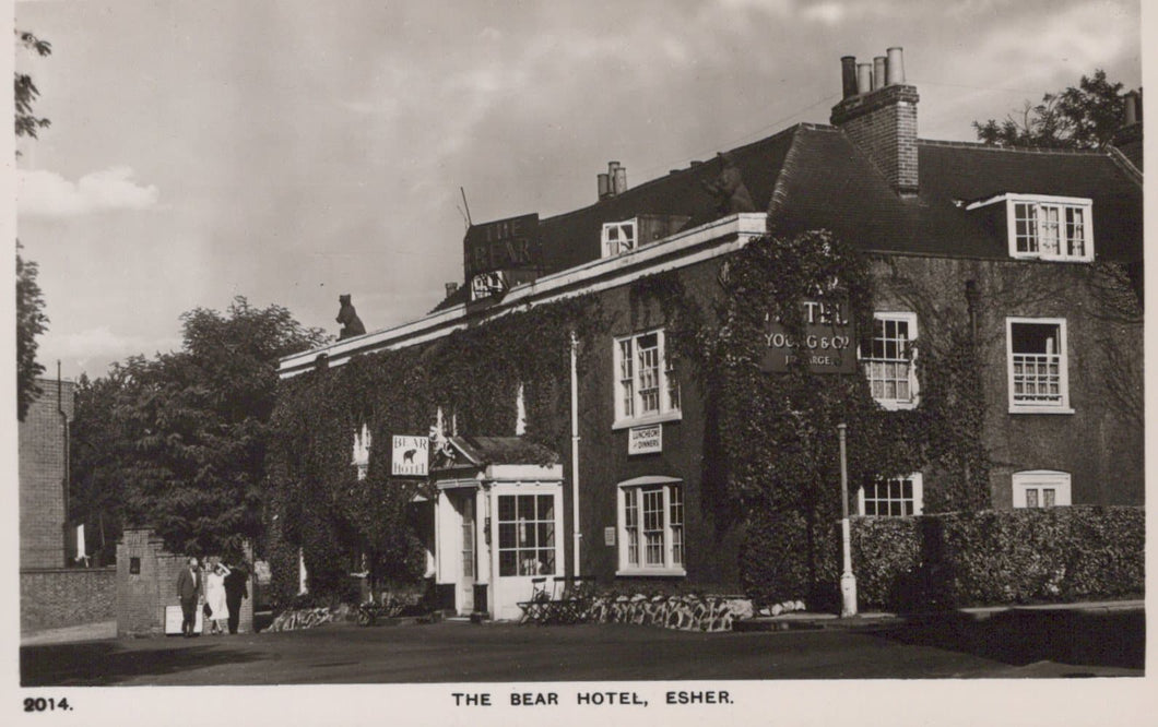 Surrey Postcard - The Bear Hotel, Esher - Mo’s Postcards 
