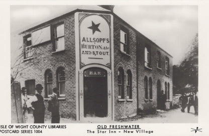 Isle of Wight Postcard - Old Freshwater - The Star Inn - New Village - Mo’s Postcards 