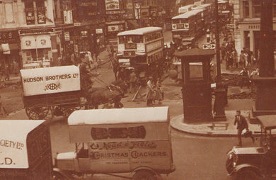 London Postcard - Chaos at Ludgate Circus, 1936 - Mo’s Postcards 