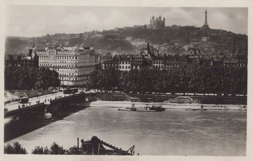 France Postcard - Lyon - Pont Lafayette Et Coteau De Fourviere, 1947 - Mo’s Postcards 