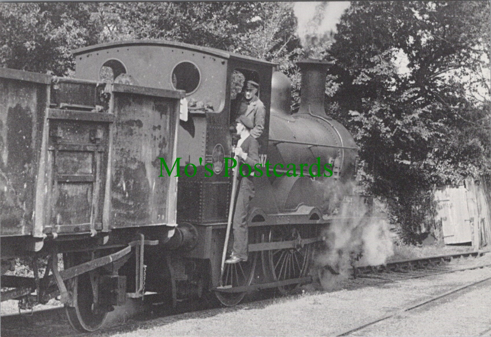 Engine No 30587 Shunting at Tresarrett
