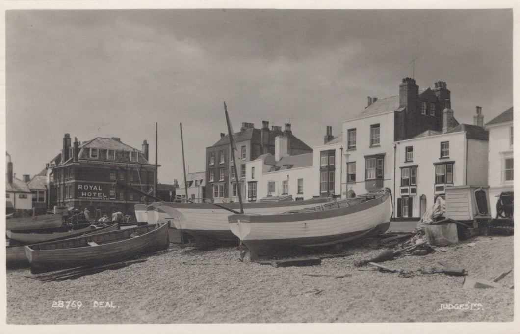 Kent Postcard - Deal Beach, 1967 - Mo’s Postcards 