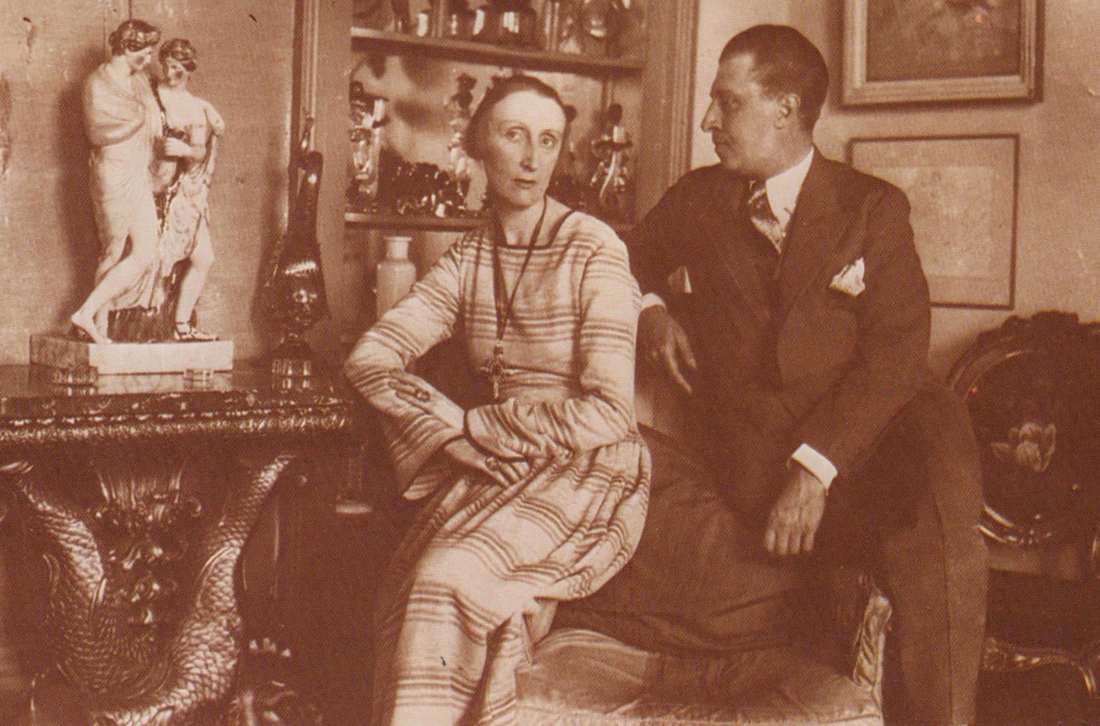 Nostalgia Postcard - English Poet Edith Sitwell and Her Brother and Writer Osbert Sitwell - Mo’s Postcards 