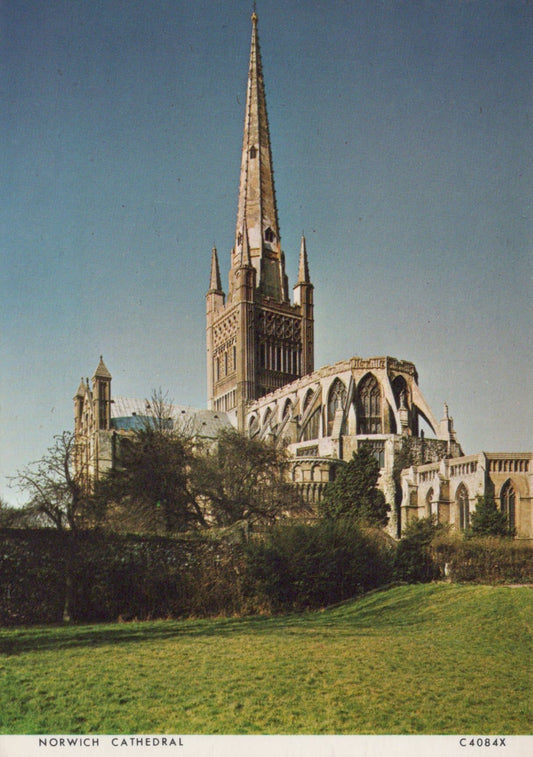 Norfolk Postcard - Norwich Cathedral - Mo’s Postcards 