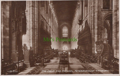 Cambridgeshire Postcard - The Choir and Chancel, Peterborough Cathedral - Mo’s Postcards 
